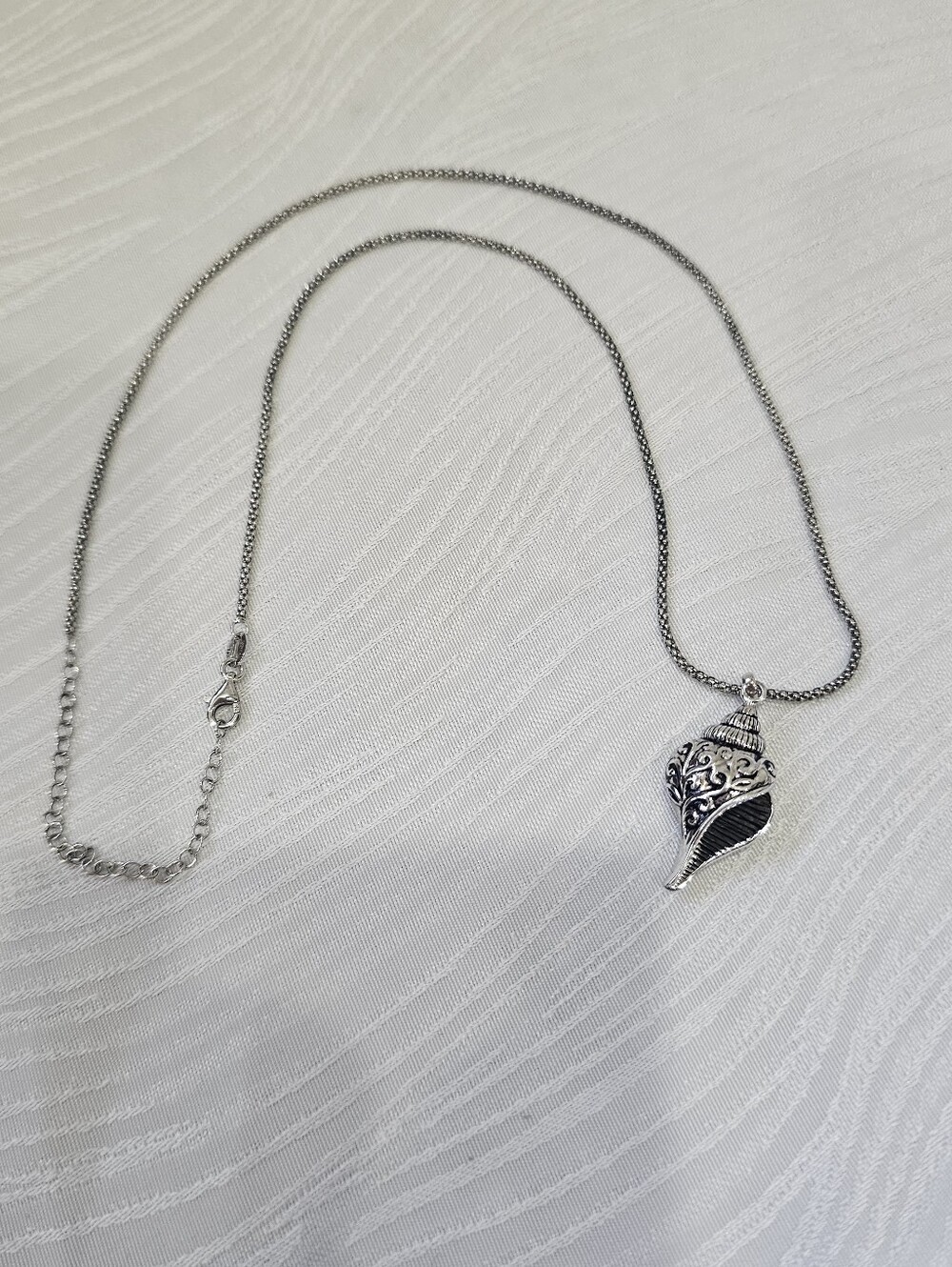 Sterling Silver Shell Pendant Necklace - Sterling - Picture 3 of 11